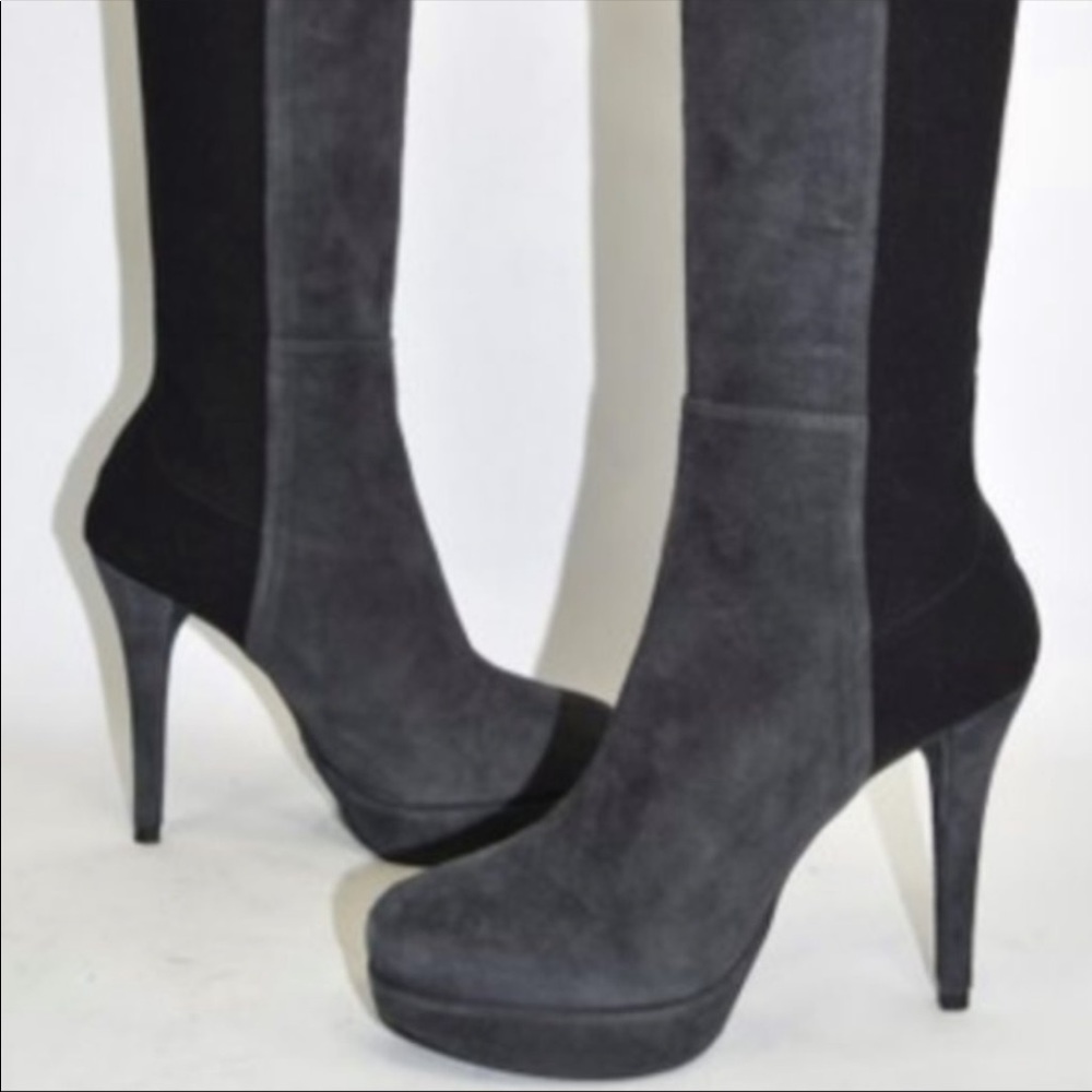 Stuart Weitzman Skyline Suede Boot Size 9.5